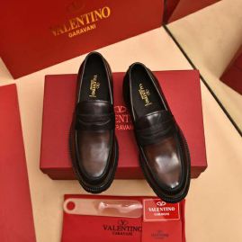 Picture of Valentino Shoes Men _SKUfw134179301fw